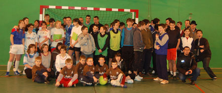 Hand-ball